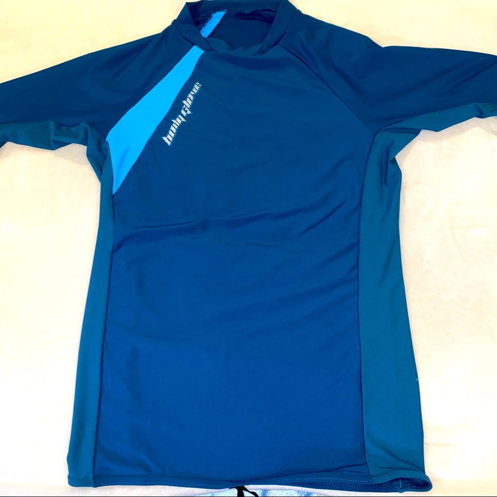 nwot rashguard